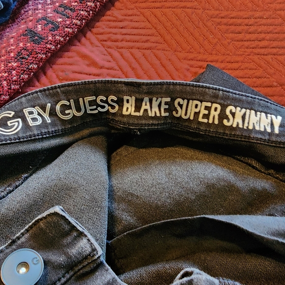 Guess jeans - Picture 3 of 3